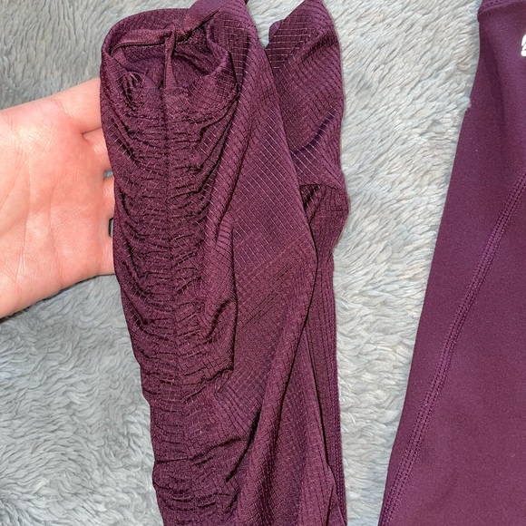 Maroon/Purple Fabletics Leggings - Picture 3 of 5